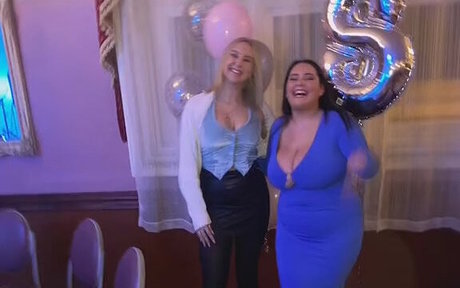 Raphaela S xxx pornographische archiv