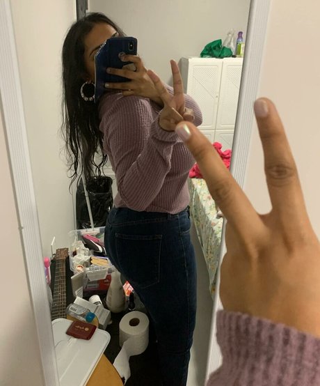 Desi Aurora model freie galerie