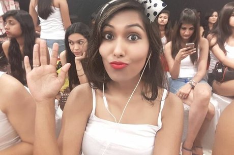Hemoshree Bhadra hübsche perfekte galerie