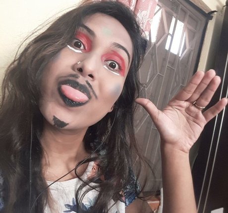 Hemoshree Bhadra perfekte xxx bild