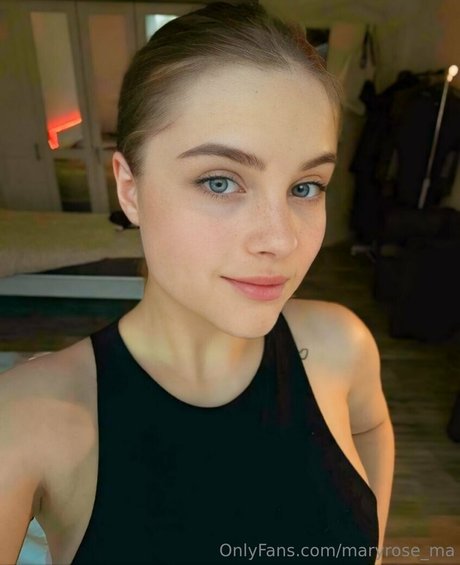 großer schwanz trans-onlyfans exklusive bild