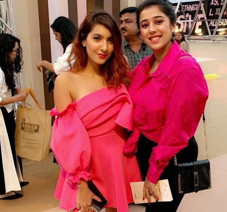Apoorva Bhalla model exklusive bilder