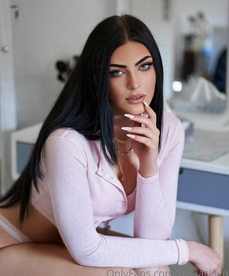 ms jacklyn perfekte hübsche galerie