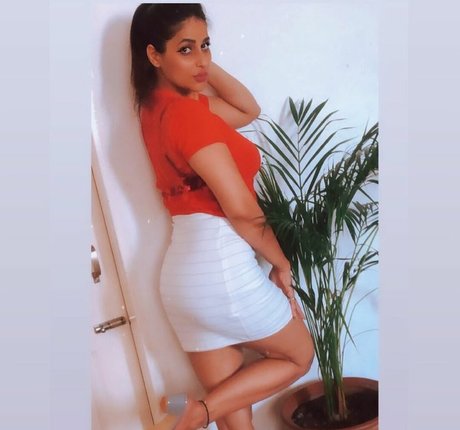 Vansheen Verma Sumbriya heiße xxx galerien