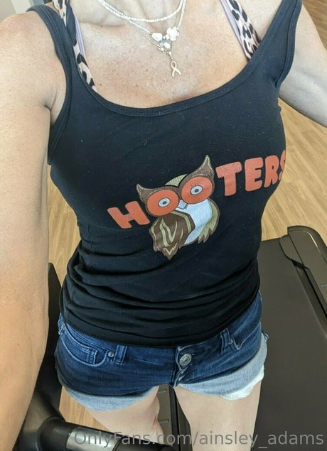 ainsley adams beste heiße bild