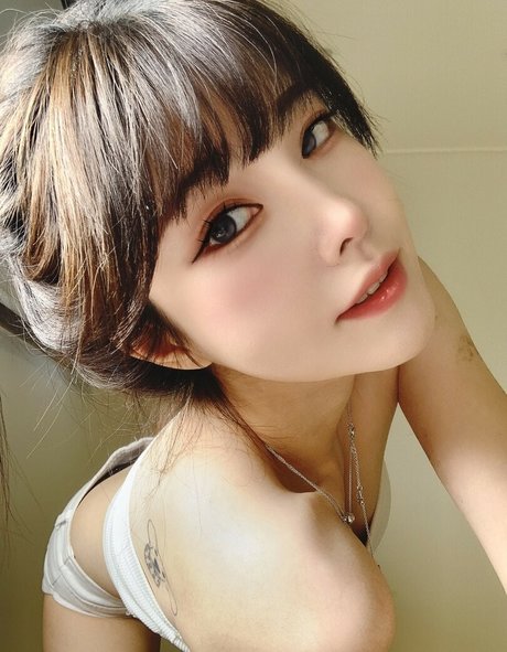 plppt123 erotische pornostar bilder