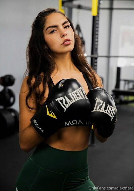 Alex Mara porno exklusive fotos