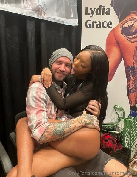 munromoans hübsche xxx bild