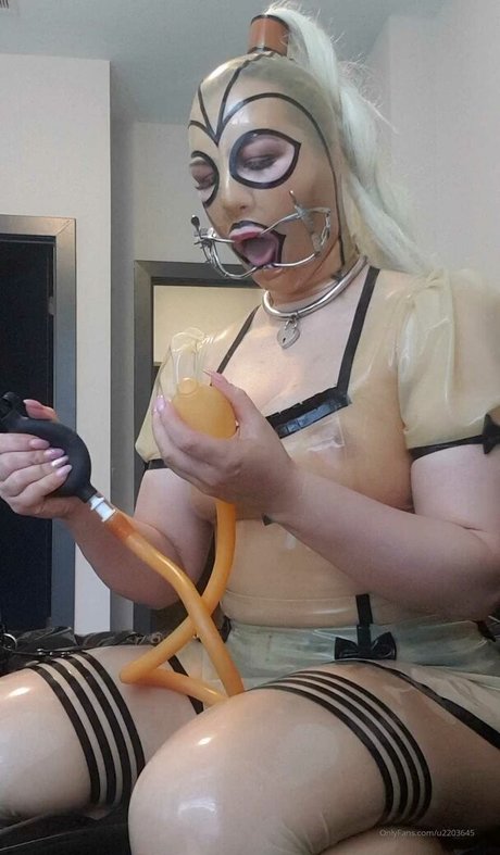 Lexy Doll exklusive schöne bilder