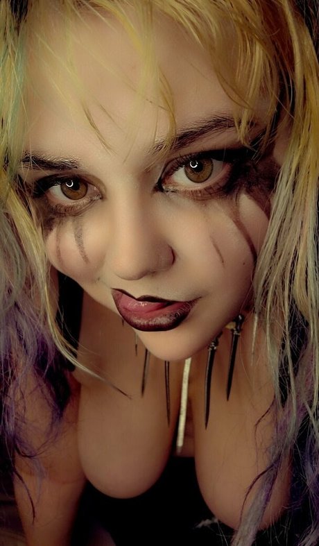 littledevilkitten perfekte pornographische galerien