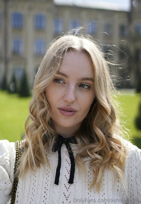 ashley boob beste schöne foto