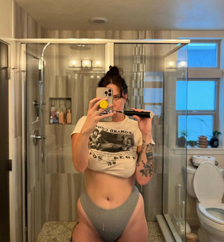 Brittany Rose Bush heiße galerien