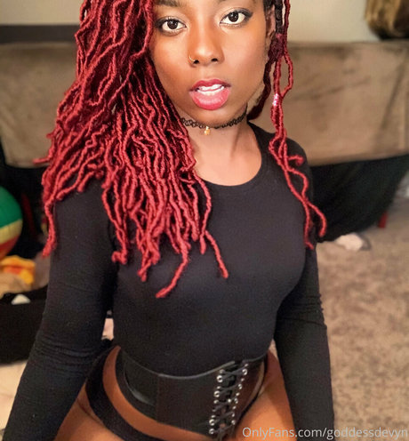 goddessdevyn kunst erotische bild
