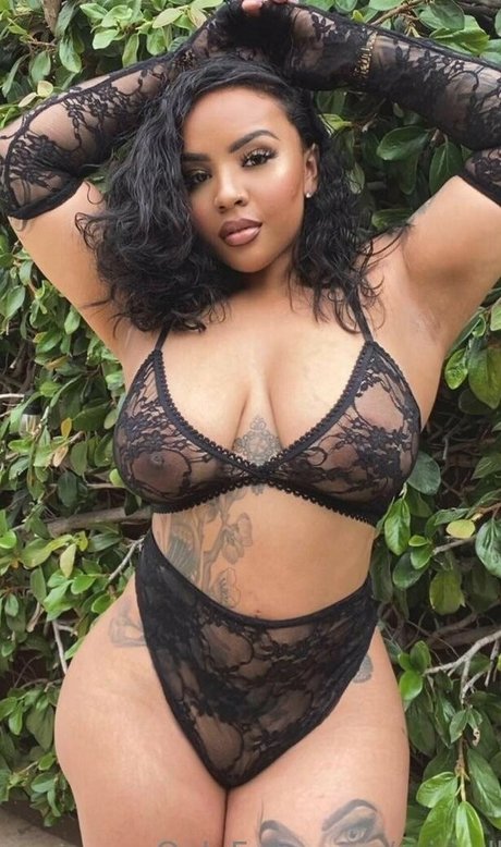 milf nackt onlyfans porno hübsche fotos
