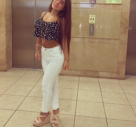 Nofar Froim kunst exklusive fotos