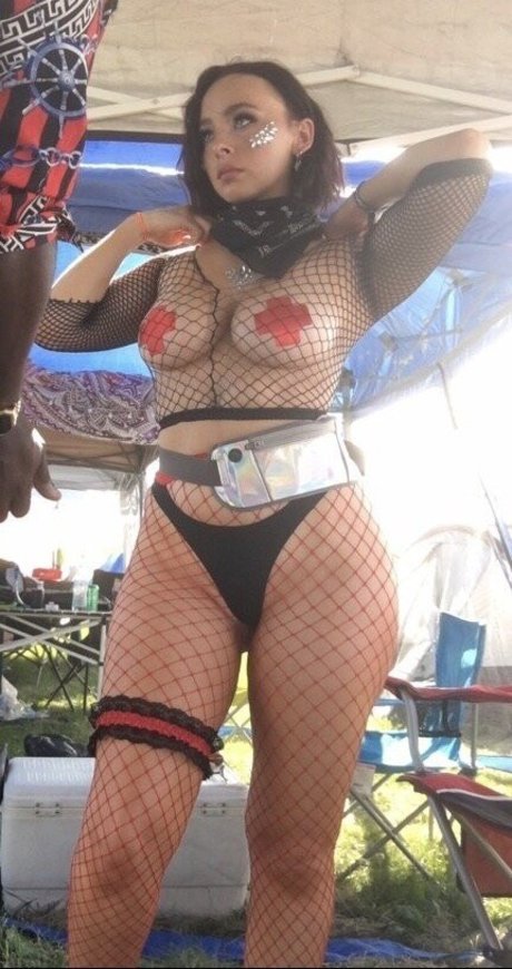 PeachsnBean akt pornostar bild