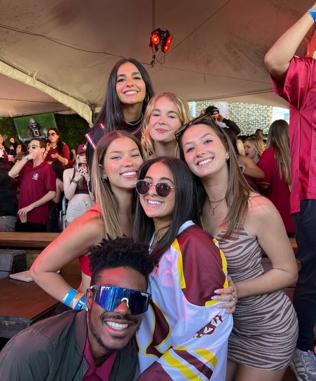 Maddie Gilmore beste kostenlose archiv