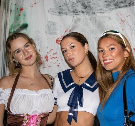 Maddie Gilmore top exklusive archiv