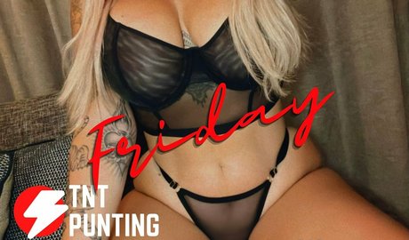 carlyelectriclive nacktheit schöne galerie