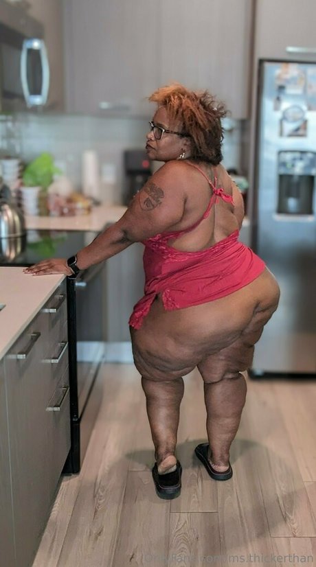 ms thickerthan Fotoaufnahmen
