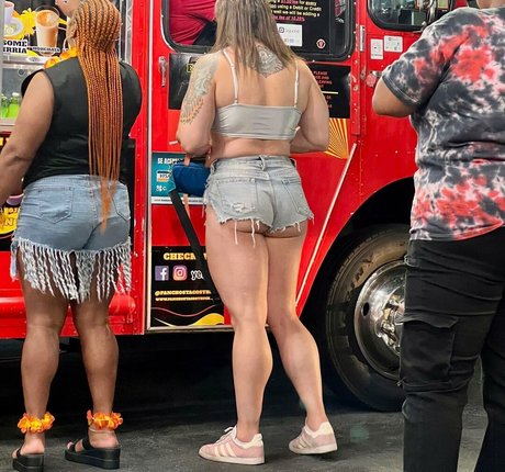 Eva The Supergirl xxx pornografische bild