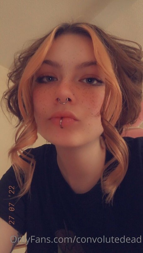 convolutedead erotische nackt foto