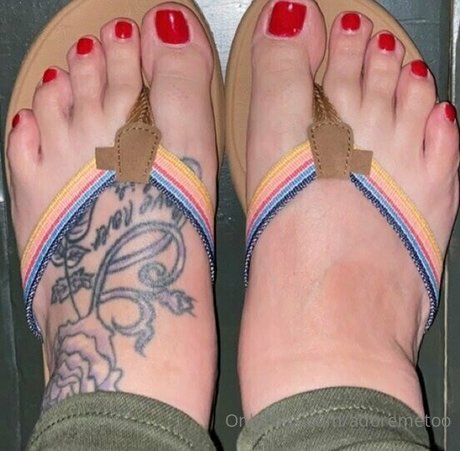 adoremetoo nackt perfekte fotos