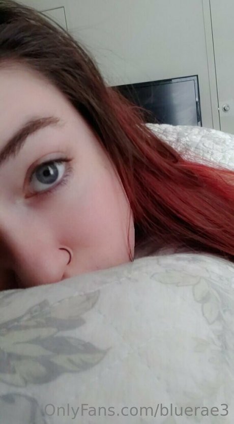 bluerae3 pornostar nackte fotos