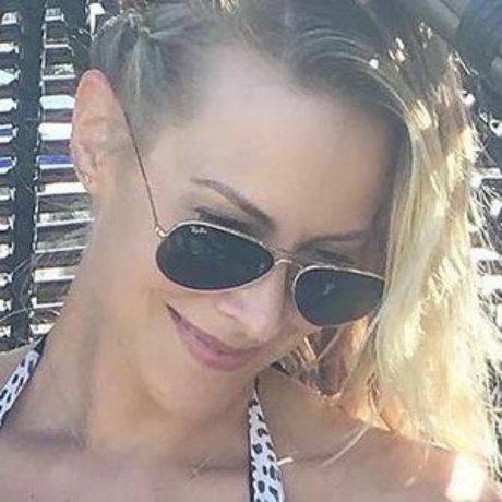 Brittany Daniel perfekte pornographische bilder