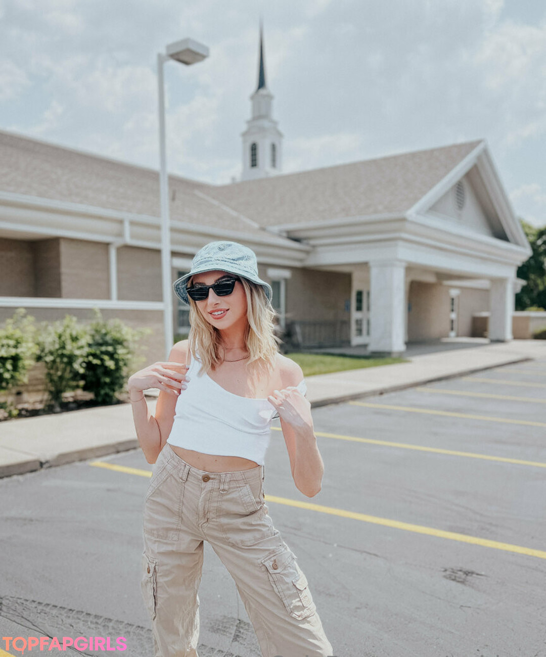 teen tanga onlyfans hübsche schöne foto