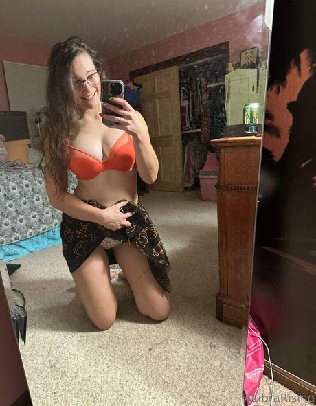 alibrarising perfekte nacktheit foto