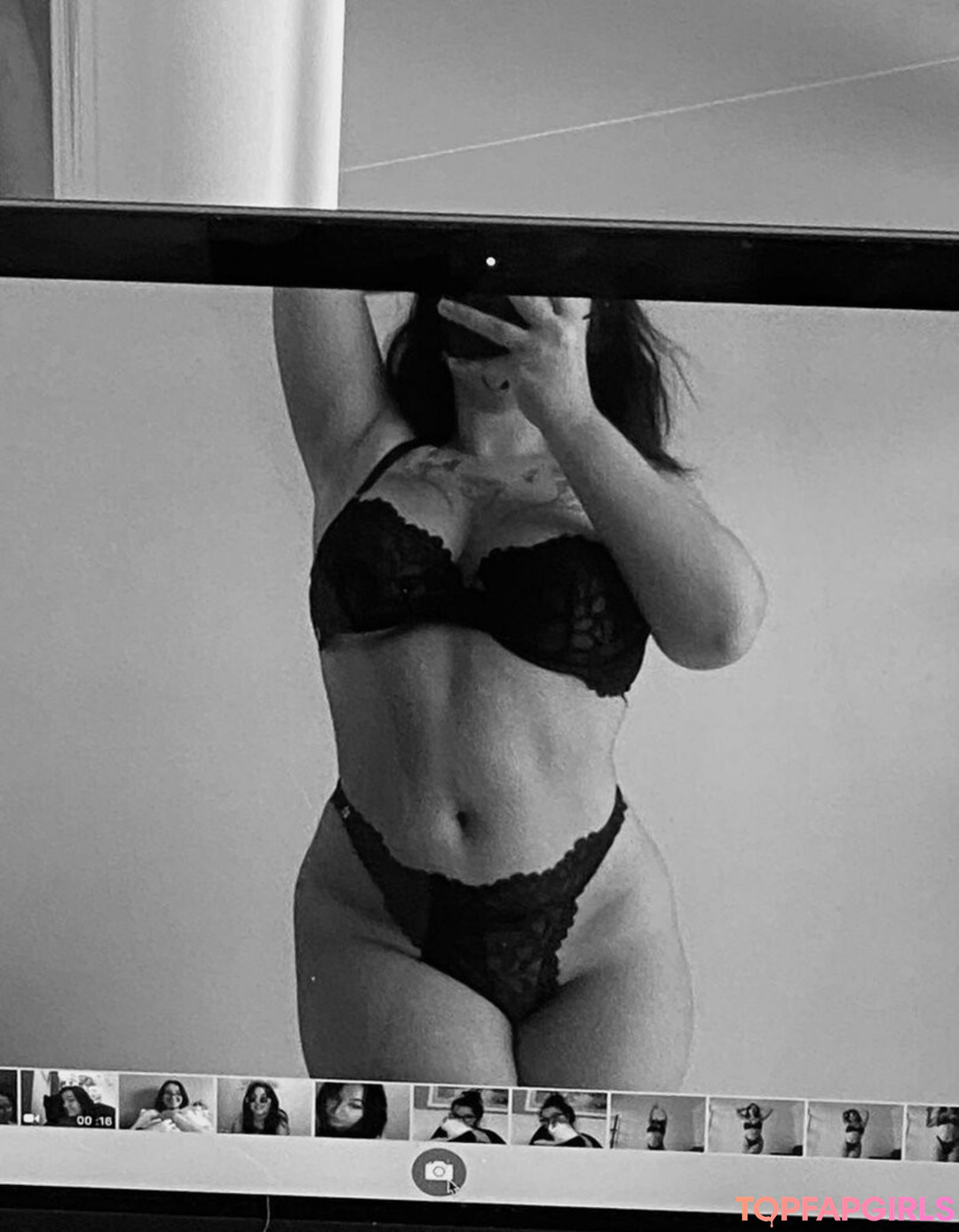 Badgalantii schöne nacktheit archiv