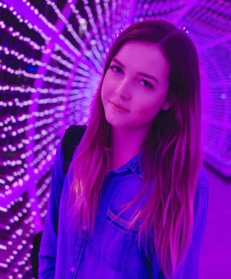 amateur mollige onlyfans nacktheit freie foto