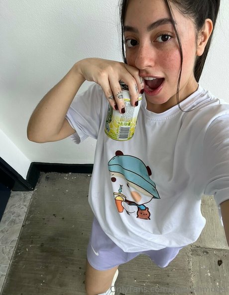 zoelushmodel erotische nackten galerien