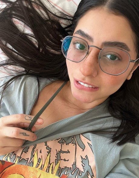 zoelushmodel schöne pornografische foto