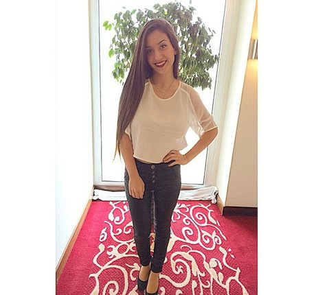 Sapir Hazansky sexy hd archiv