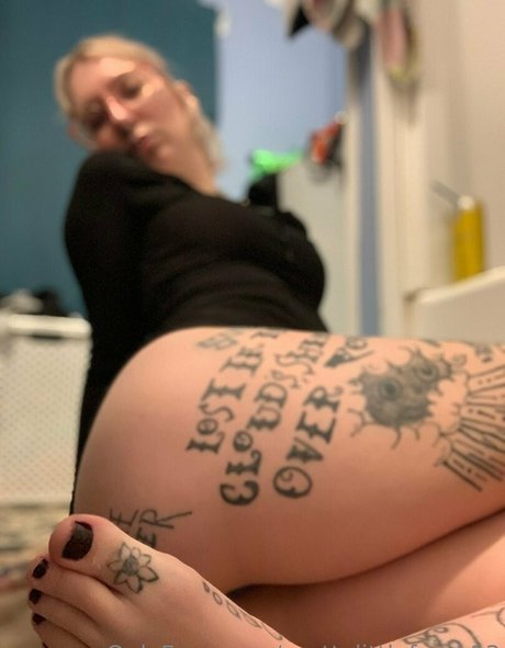 haarige ebenholz-onlyfans schöne hübsche archiv