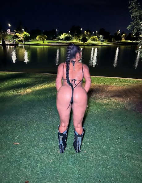 kokoathebrat erwachsene exklusive foto