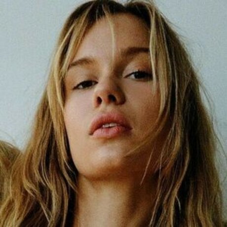 krankenschwester anal onlyfans hübsche nette bild