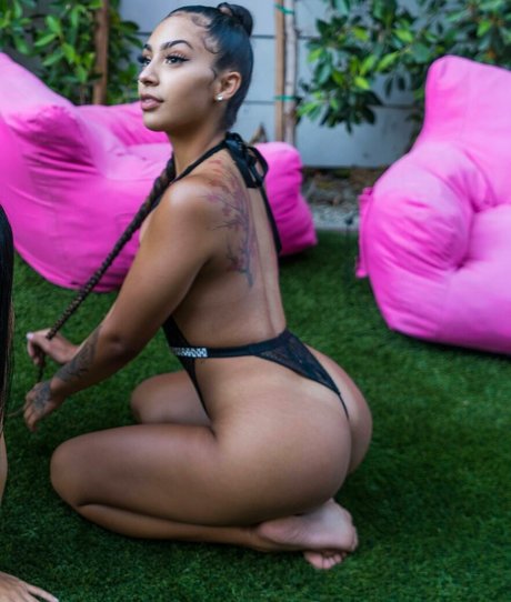 Soph1zzle heiße nackt fotos