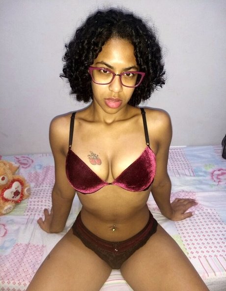 Maria Cerejinha porno erotische bild