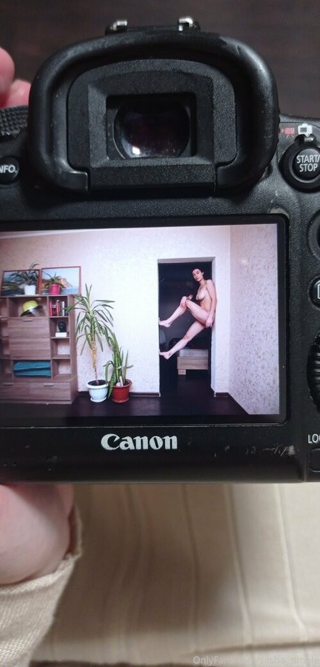 sasha simple beste sexy bilder