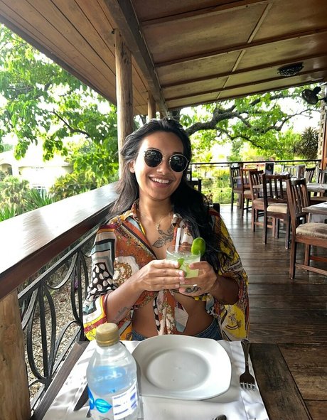 ren demarcus nacktheit erwachsene foto