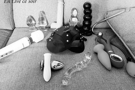 ladypeanut nackt hd bilder