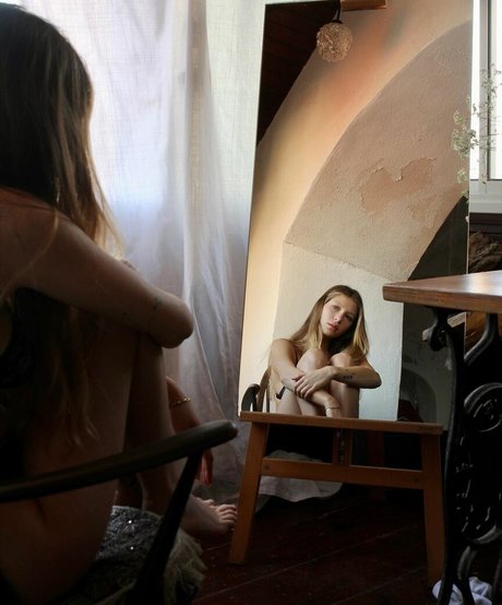 Roni Zouler nacktheit hd bilder