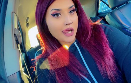 Gyp5y Mac pornostar nette foto