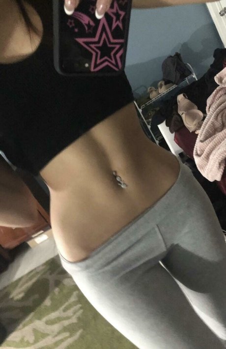 asiatische influencer-onlyfans freie sexy bilder