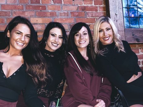 Taylor Horner nackt hübsche fotos