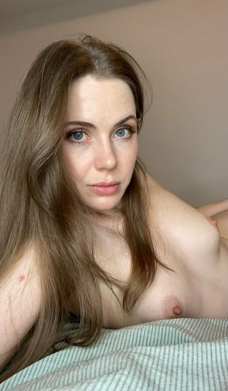 Slotlady Sarah Ellen hd nackt galerie