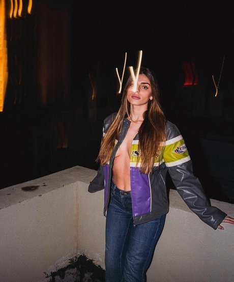 Noya Arviv kunst archiv